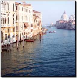 [Canal Scene 10 - Venice.jpg]